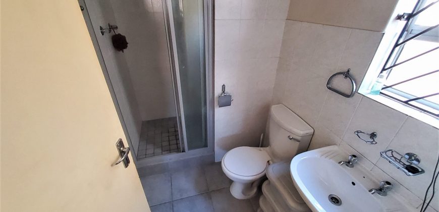 Spacious Windsor Park 3 Bedroom House